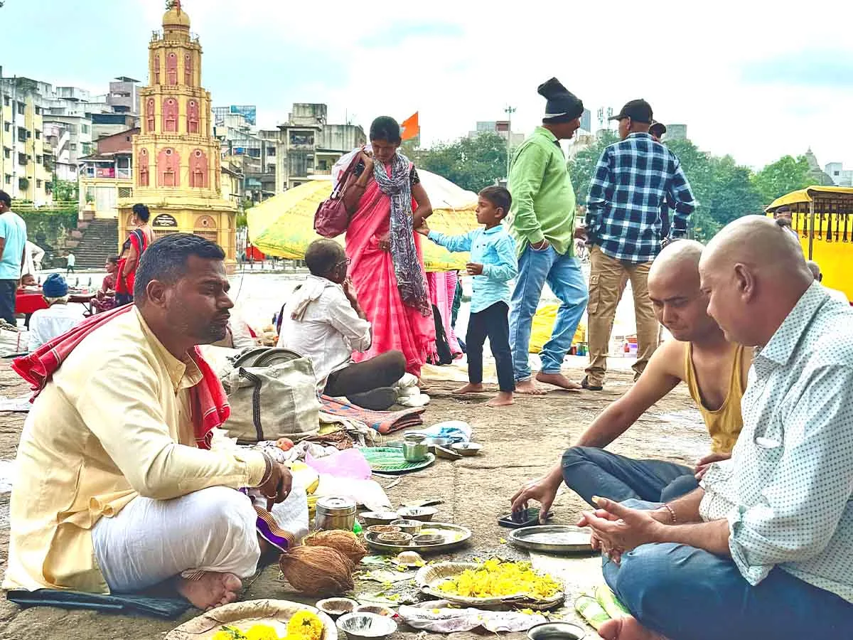 Asthi Visarjan at Ramkund Nashik