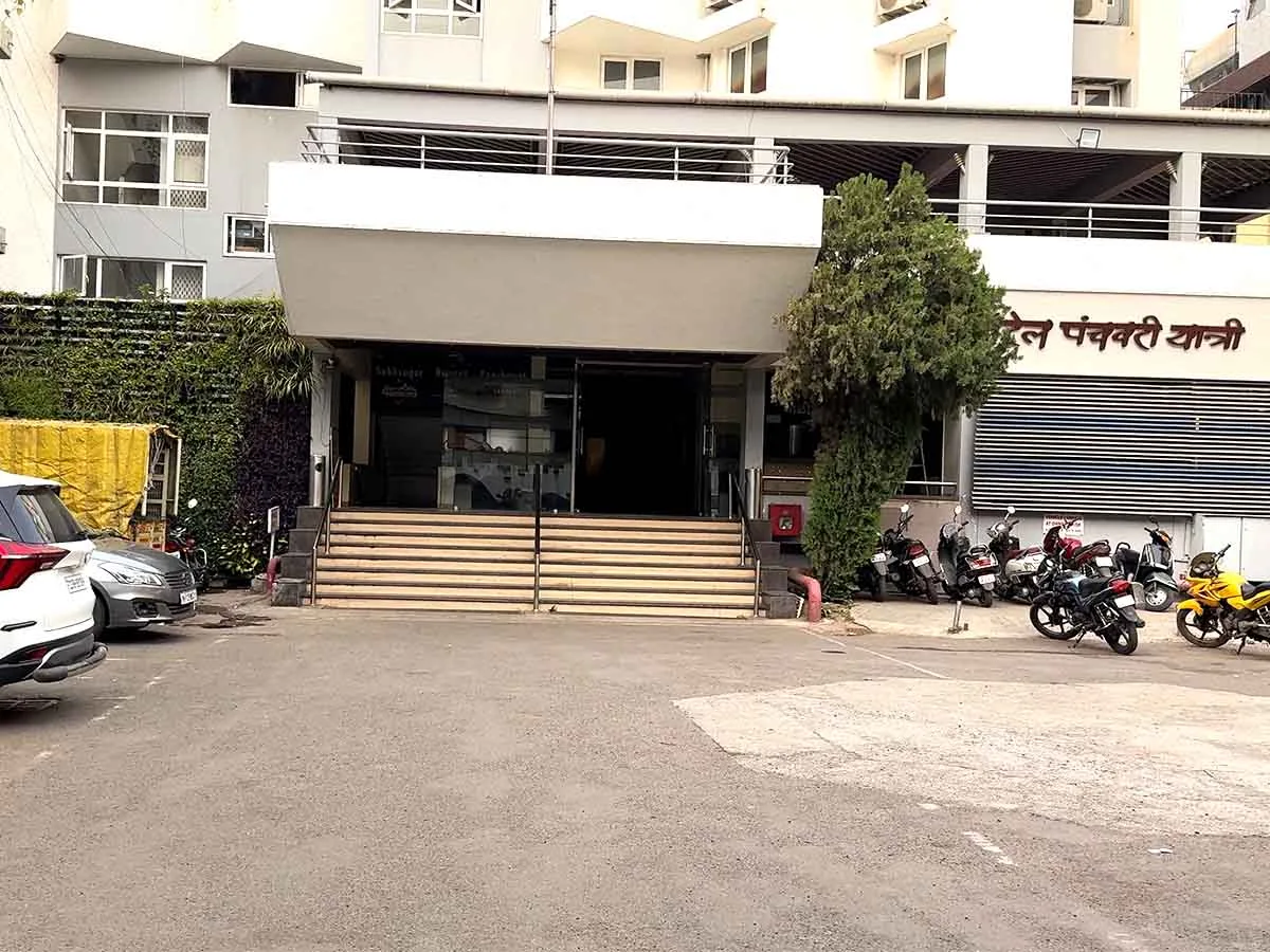 Pangat Thali Restaurant Parking Space inside Hotel Panchavati Yatri compound