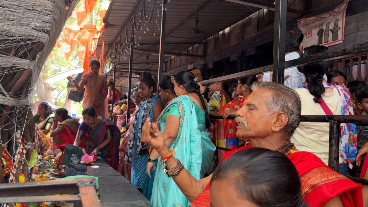 Vat Purnima 2025 Vat Savitri Vrat Katha Puja Vidhi Muhurat