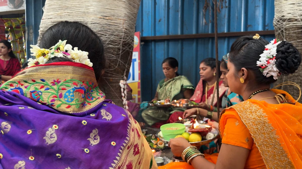 Vat Purnima 2025 Vat Savitri Vrat Katha Puja Vidhi Muhurat