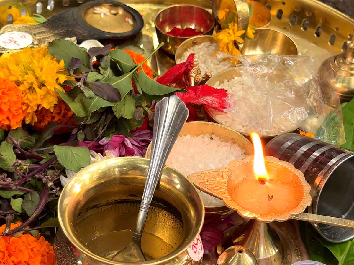 Vat Purnima 2026 Date Puja Vidhi Vat Savitri Vrat Katha Photos