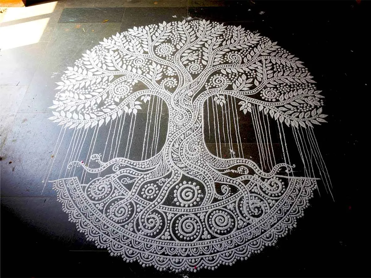 Vat Purnima Quotes in Marathi Rangoli Ukhane Images Wishes Vat Savitri Photos