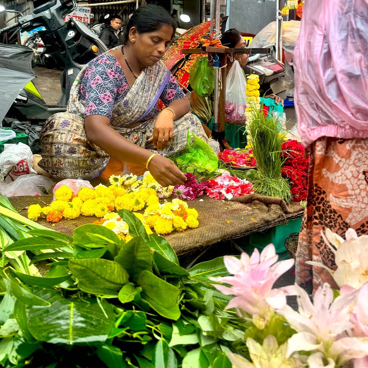 Hartalika Tritiya 2025 Teej Vrat Katha Puja Vidhi Nashik
