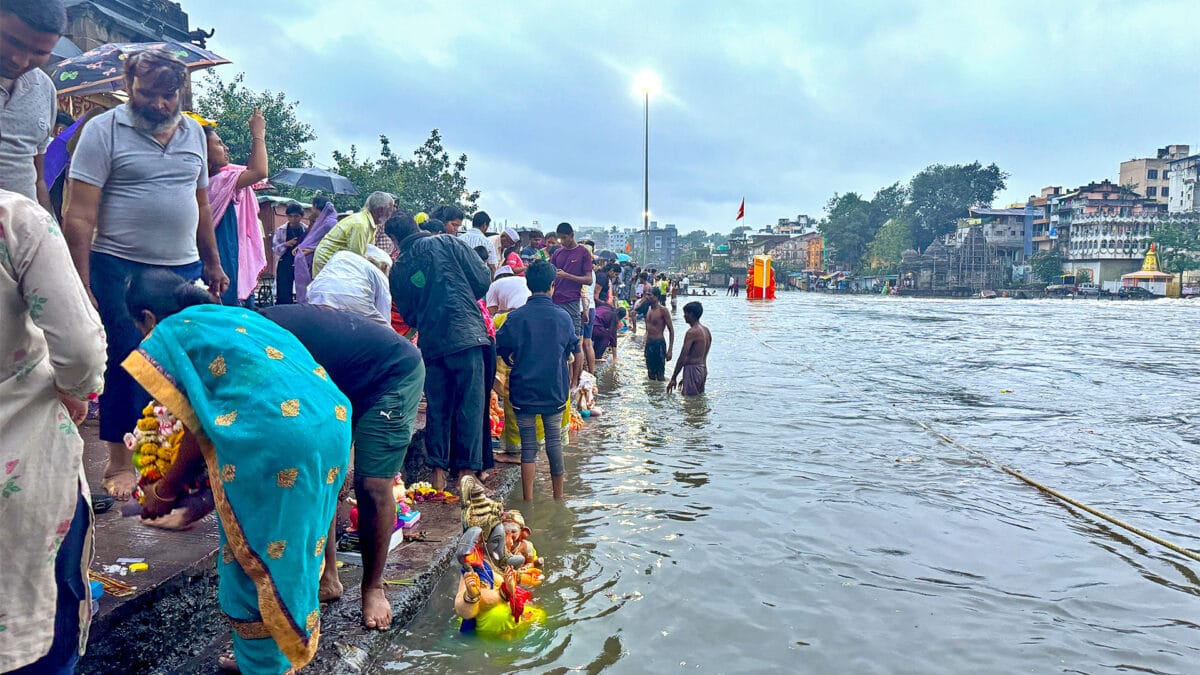 Ganpati Visarjan in Nashik Ganeshotsav 2025 Anant Chaturdashi