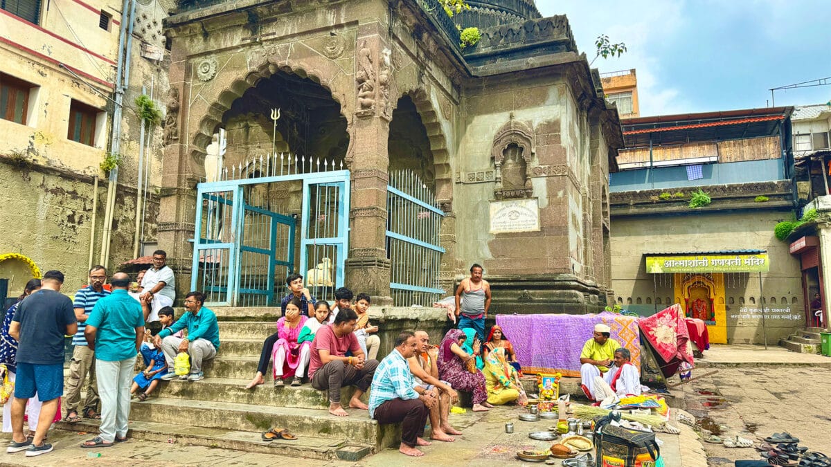 Pitru Paksha 2025 Shradh Pitra Paksh Ramkund Nashik