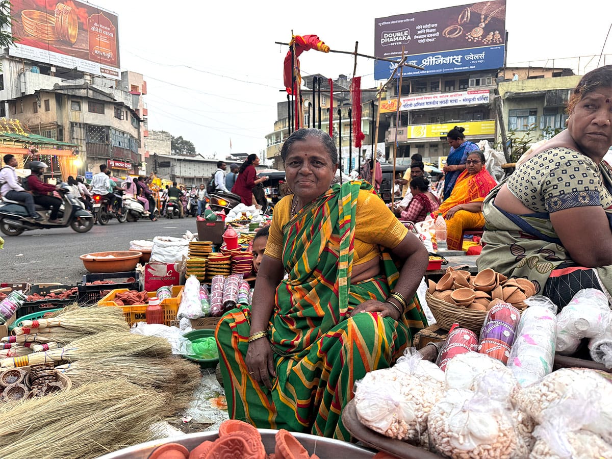 Diwali Festival Shopping Markets in Panchavati Nashik 2025 Images