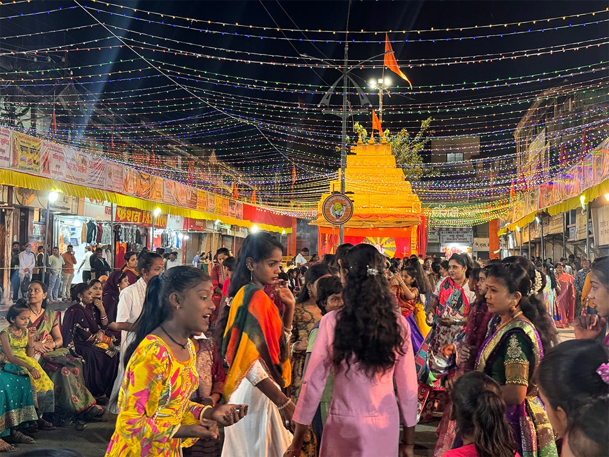 Navratri 2025 date images colours wishes Maa Durga Nashik