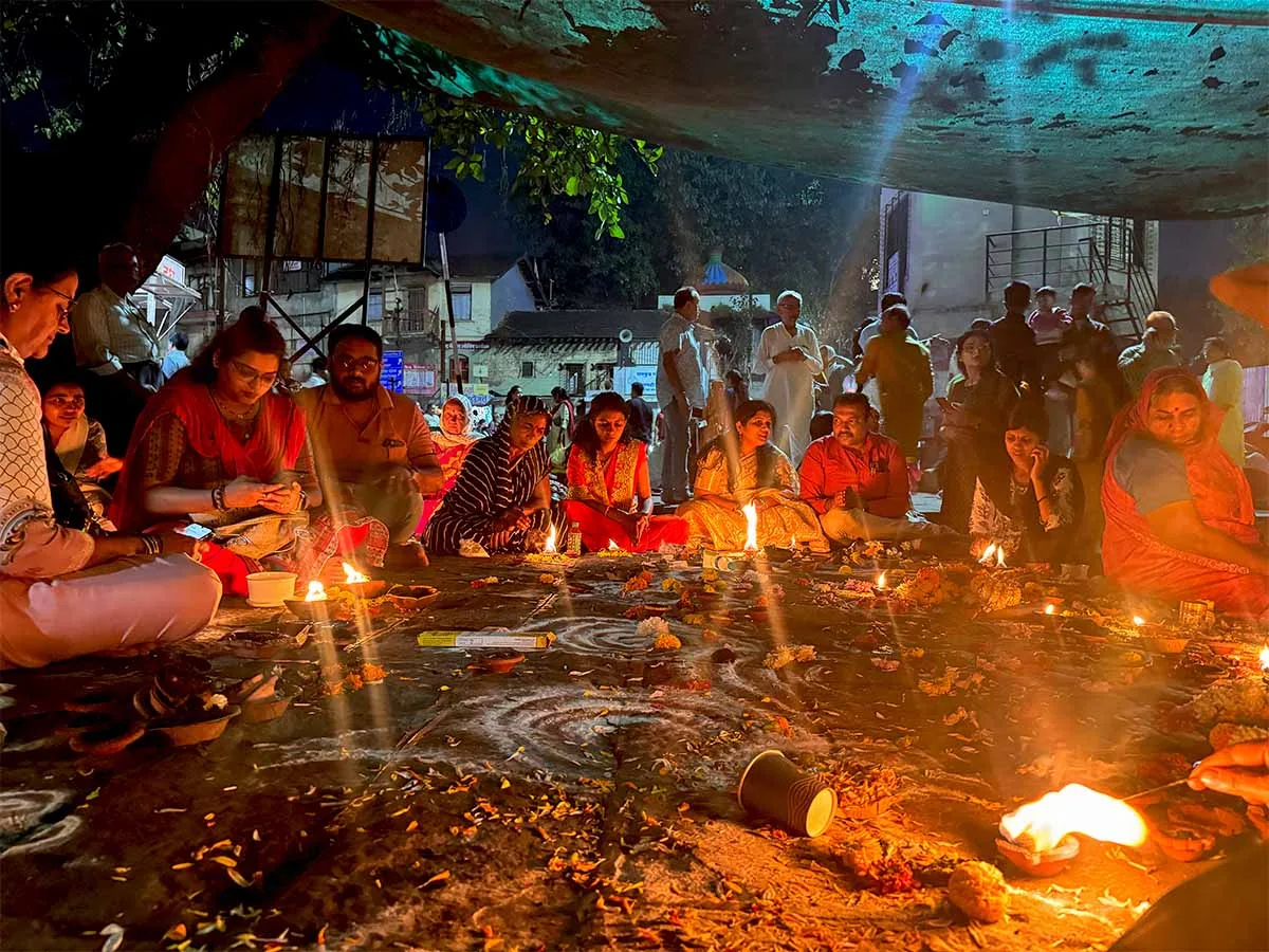 Kartik Purnima Tripurari Purnima Dev Diwali Celebration at Ramkund Nashik Maharashtra 