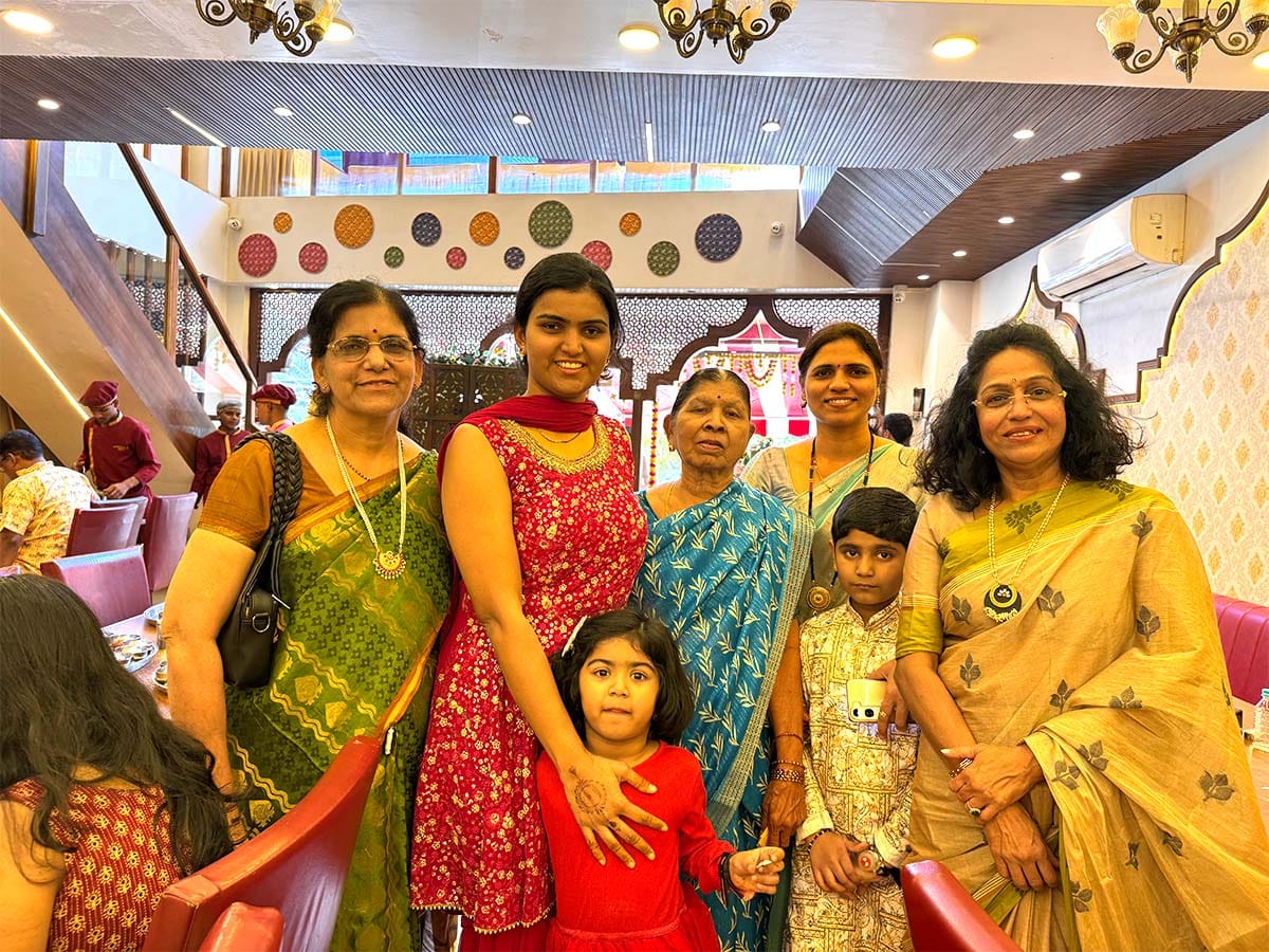 Mohanlal ji Premium Veg Thali Restaurant Nashik 2025 Images