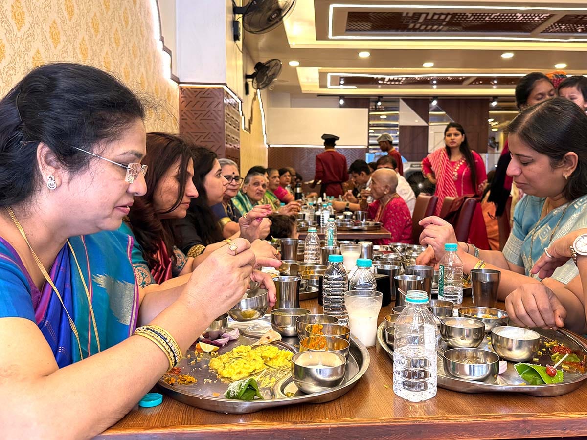 Mohanlal ji Premium Veg Thali Restaurant Nashik 2025 Images