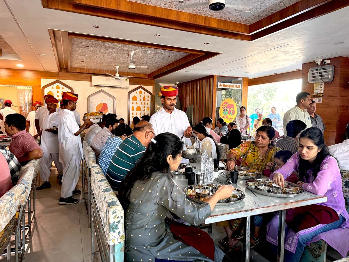Rajasthani Rajwadi Thali Veg Restaurant in Nashik 2025 Images