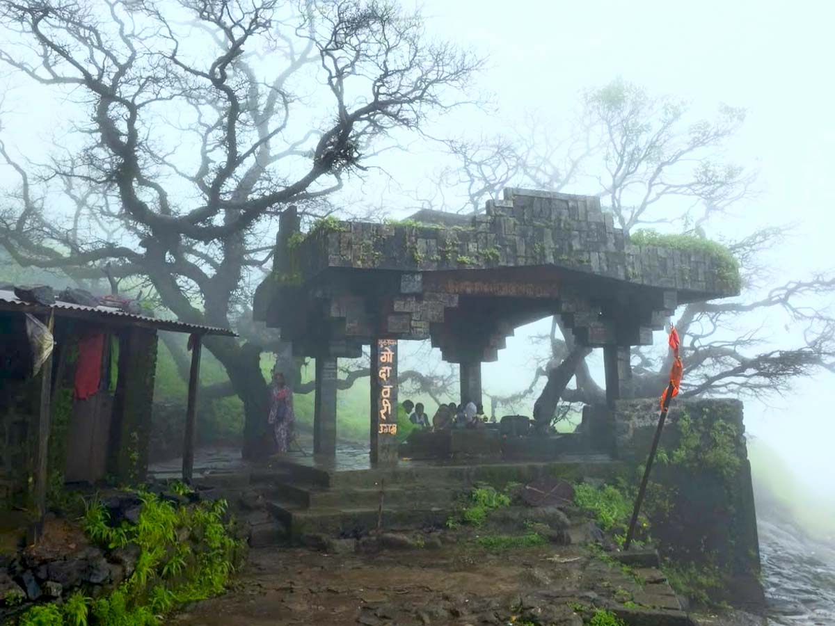 Brahmagiri Parvat Nashik Godavari Udgam Sthal Trimbakeshwar Jyotirlinga Images 1
