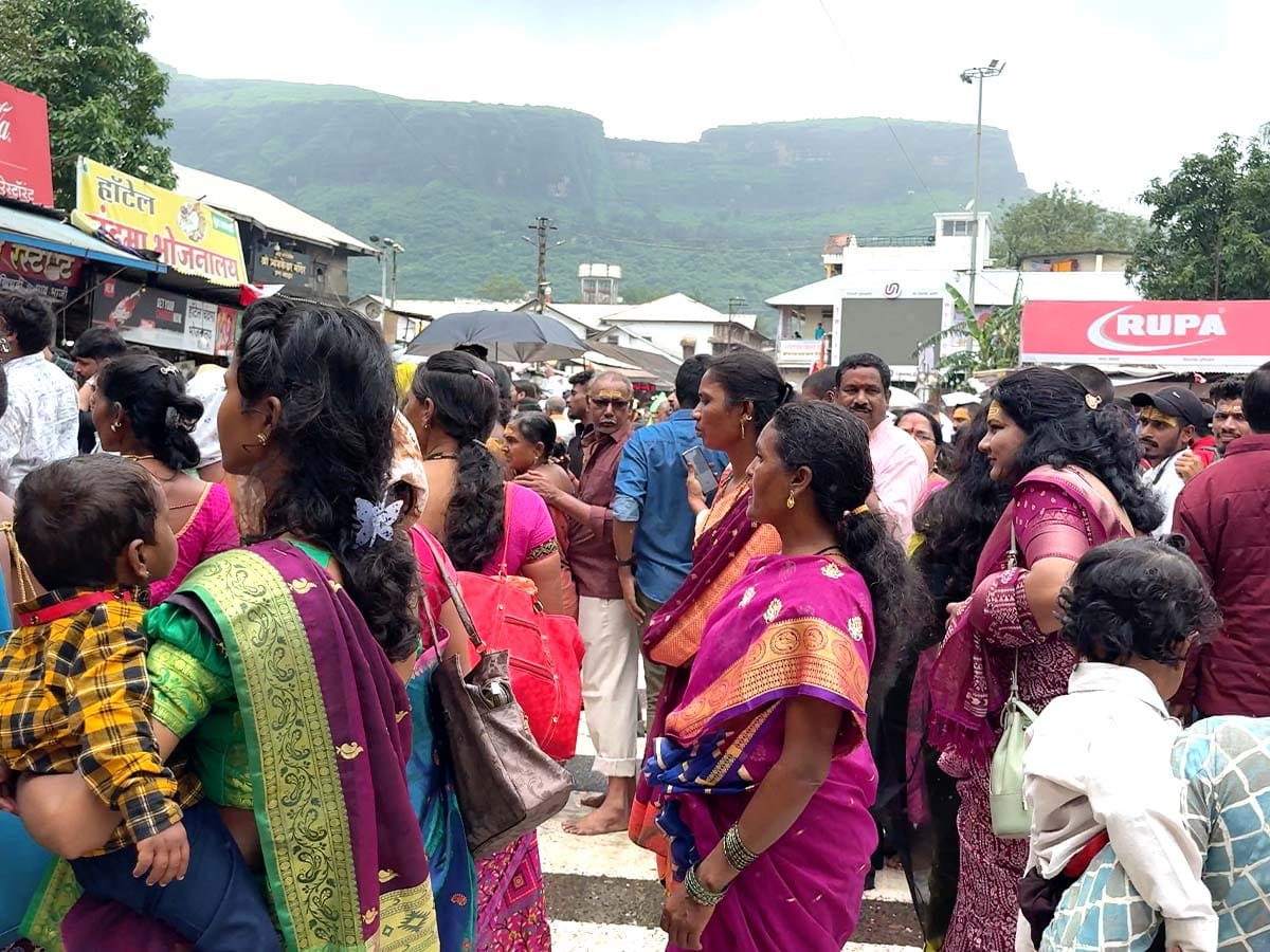 Trimbakeshwar Shiva Temple Jyotirlinga Mandir Nashik Maharashtra Photos