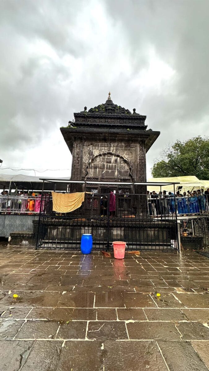 Trimbakeshwar Shiva Temple Jyotirlinga Mandir Nashik Maharashtra Photos