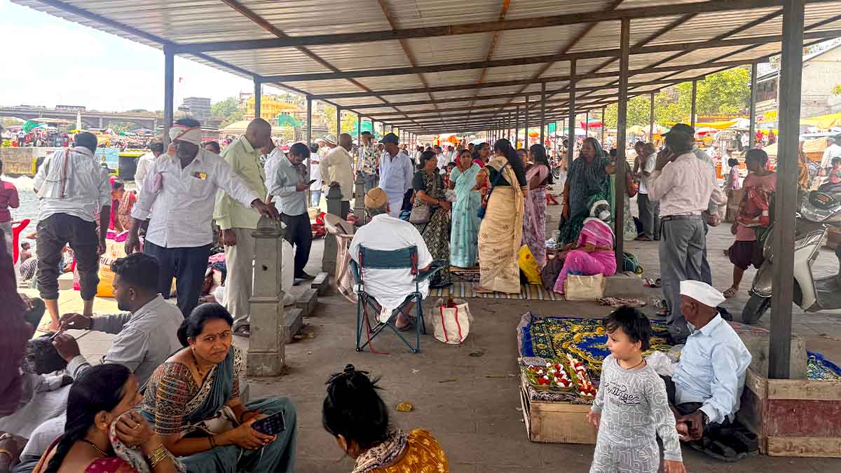 Somvati Amavasya 2026 observed at Ramkund Nashik