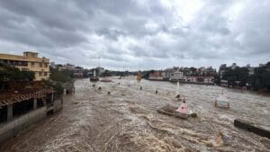 Nashik News Heavy Rains Godavari Floods
