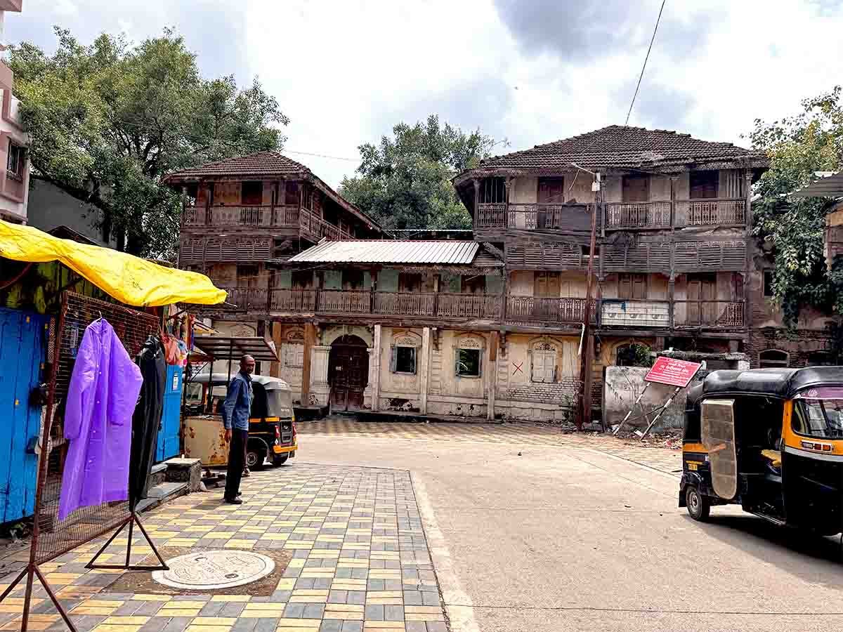 Traditional Maharashtrian Style Wada or Bungalow near Kalaram Mandir Nashik