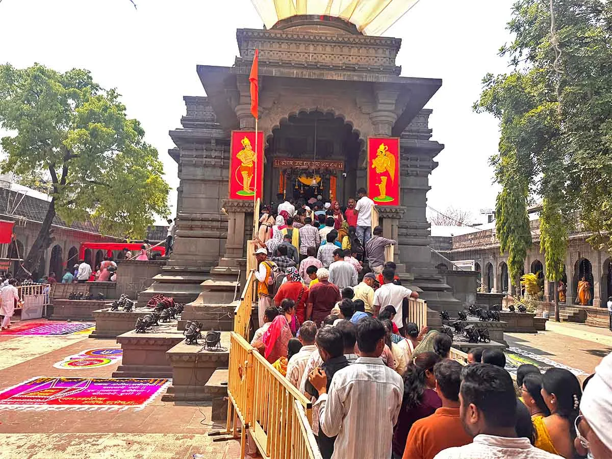 Devotees visiting Kalaram Mandir Nashik on Ram Navami